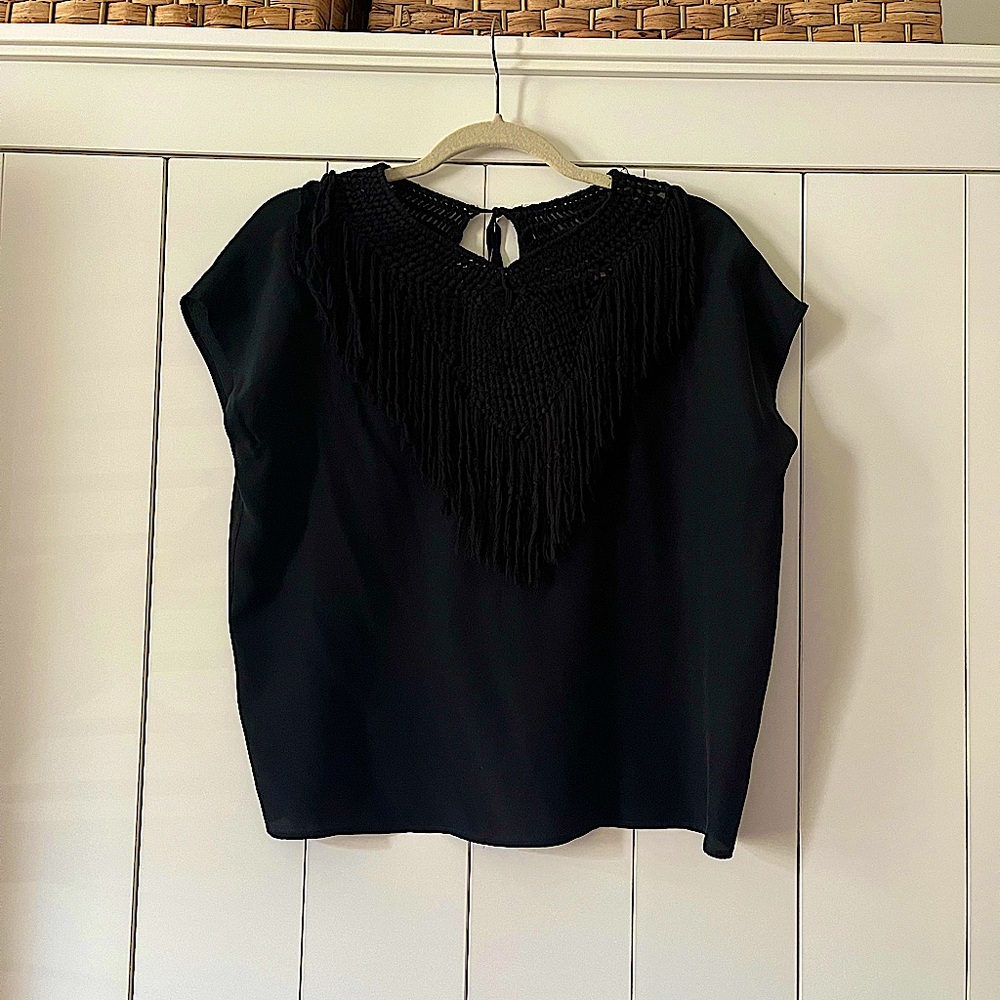 Ulla Johnson Black Short Sleeve Uma Fringe Macrame Top 100% Silk Size 2